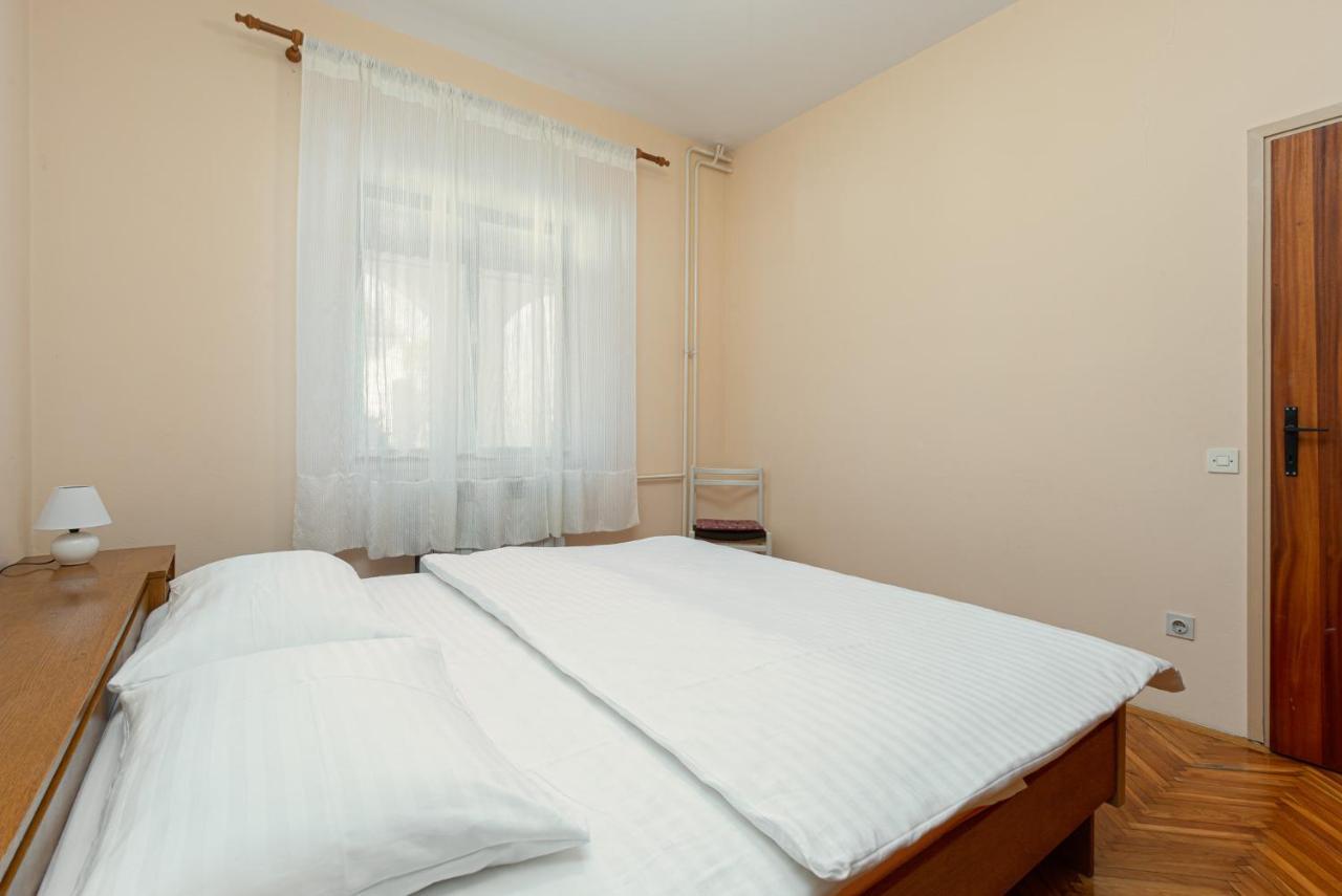 Silva Apartment Porec Bagian luar foto